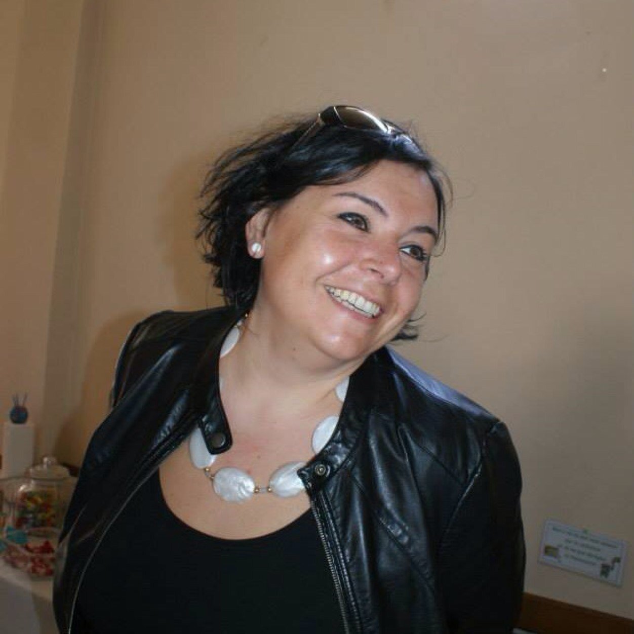 Coucou les twittos, moi c'est nana la reine des fracas. Essaye pas de me clasher ca risquerais de partir en fumée.