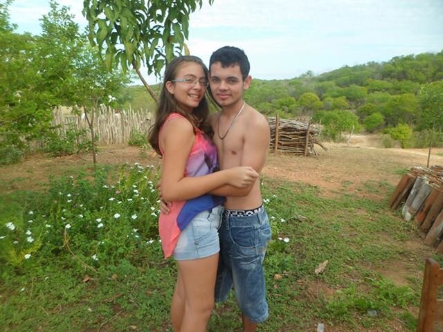 ValeskaElen's profile picture. curto músicas do Charlie brown jr e gosto muito de fazer teatro