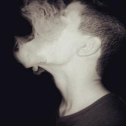 llenoen's profile picture. Никита Фурманов