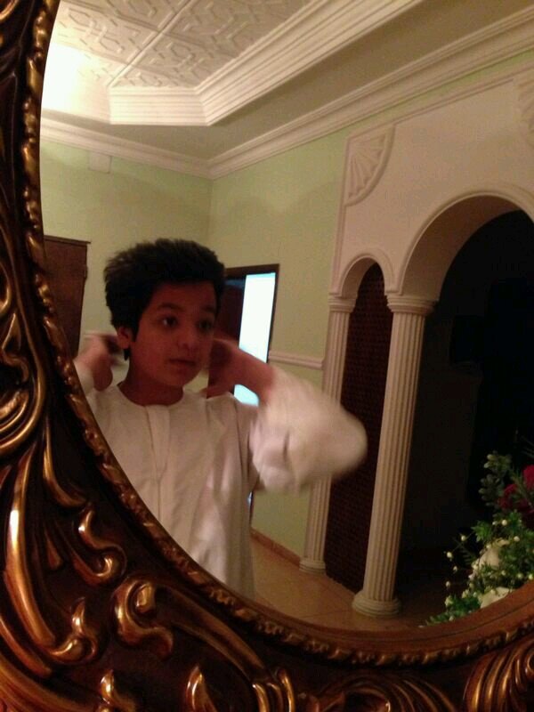 عاشق تصوير تابعوني هنا والأنستقرام حسابي yousef_othman_