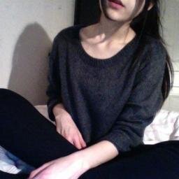 ☽     ☾