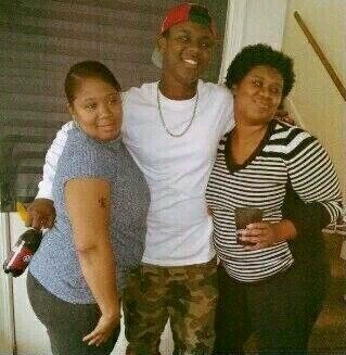 lewisamazin1's profile picture. 