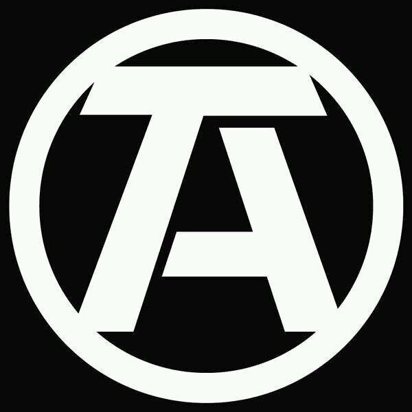Competitive CoD Team Based Out of East Tennessee! | Roster: ShamE, Akara, Twinkie, MiCro