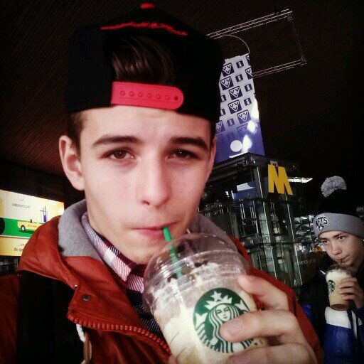 LamboYouri's profile picture. Instaa: finally_youri  | Feyenoord  | Arsenal | Judo | 010