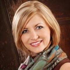 SandraJwithMK's profile picture. 