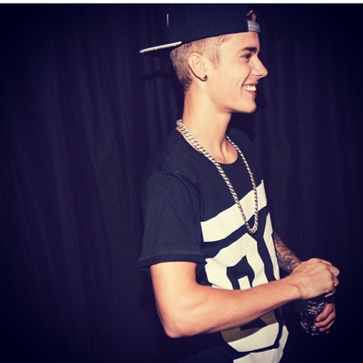 you are my inspiration, you're everything in my life, because you're the best person, because you fought for what you wanted, I love you @justinbieber