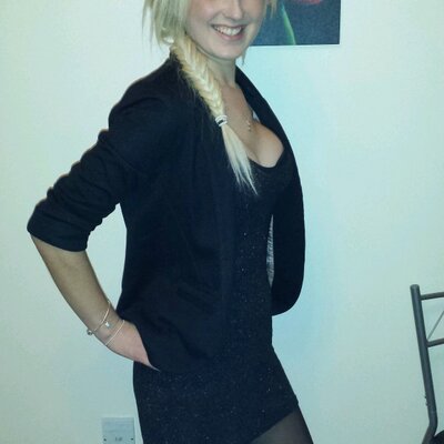 Samantha Nixon Nude Photos 27