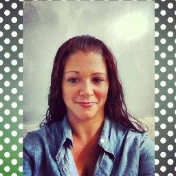 31. Wife. Mother-to-be. Pitbull lover. Sometime blogger.