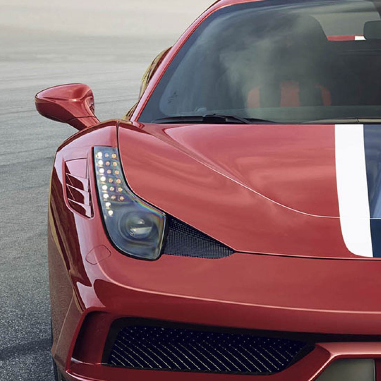 Bringing you the most exquisite automobiles in the world. I do not own the rights of the photographs posted.
