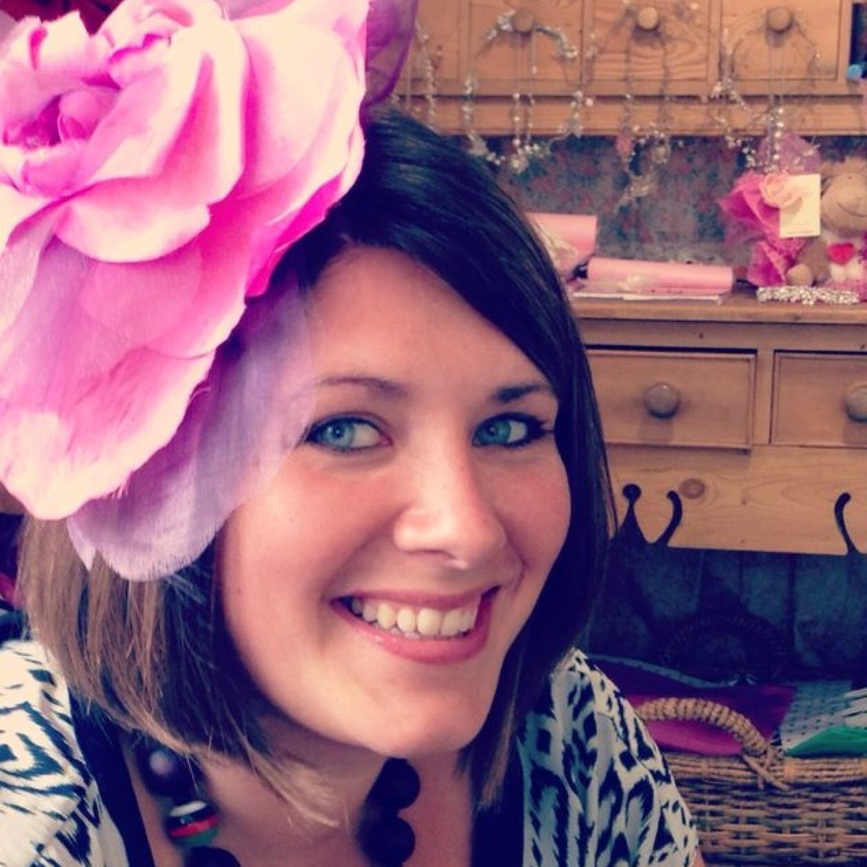 torimcging's profile picture. Smile for no reason :)