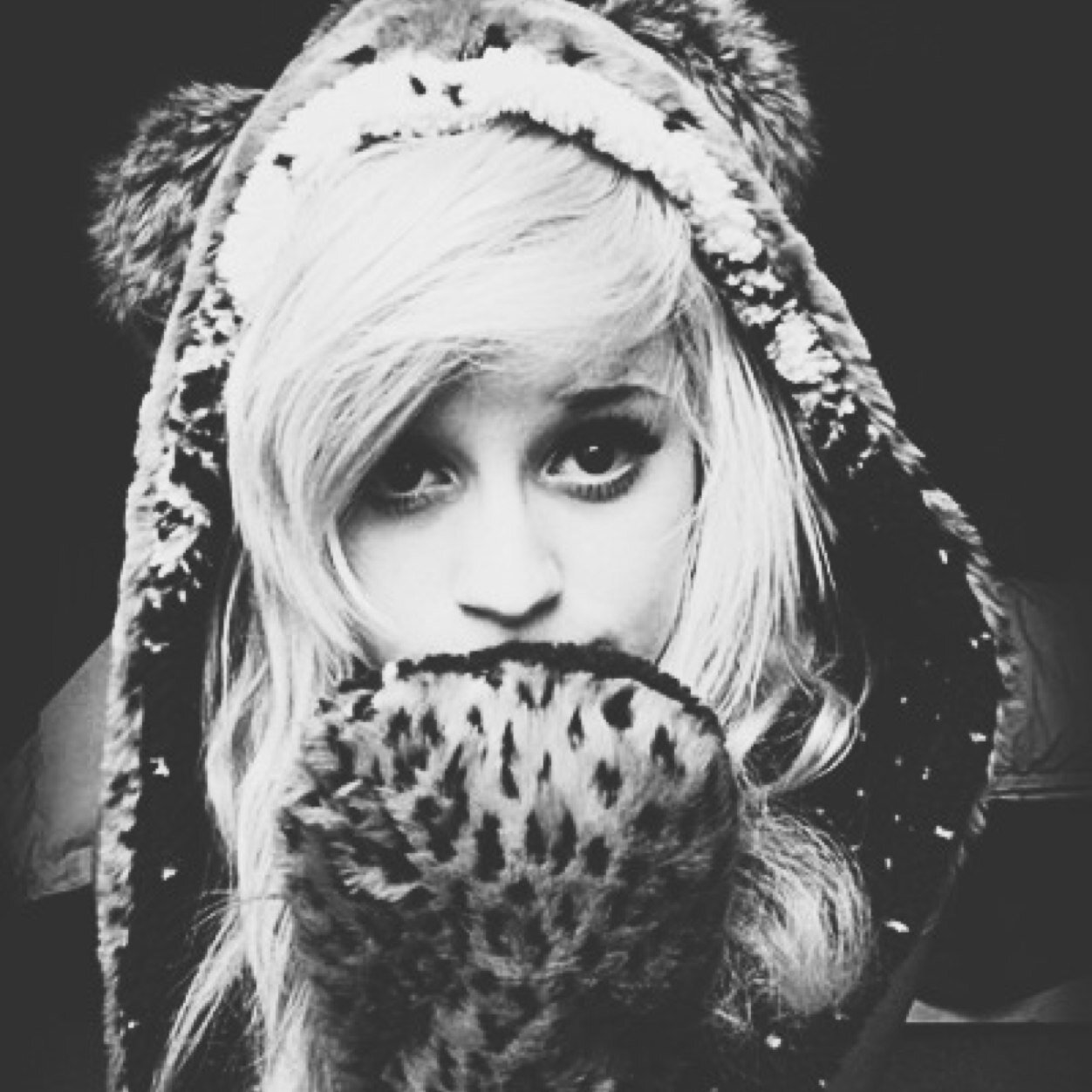 14,☠depressed,bipolar,selfharmer,anxiety, suicidal,ADHD,Repressed emotions,bullied,ugly☹. Days clean: 0✄ | no one cares☹