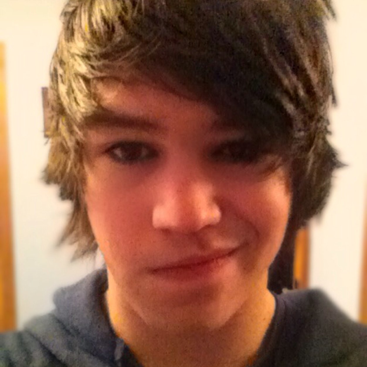 MrFacecloth's profile picture. Down, but not out.