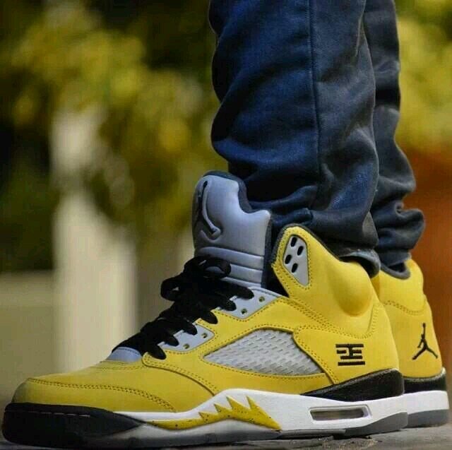 cashedoutdj's profile picture. 