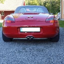 New ass to worship! Remedy to get over breakup. This bitch  tolerates my ego! (does not giggle though)