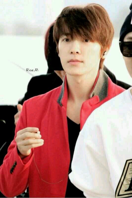 ผมอีทงเฮ คุณชายสุดหล่อ~ ผมเฟรนลี่~♥ ลองมารู้จักกันสิครับ