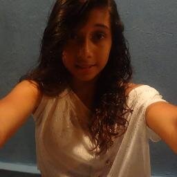 Oi Meu Nome e Alyne e Sou Belieber e Me Orgulho Disso