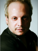 International Recording Artist w/ a Masters Degree in Guitar Mastery. I've performed w/ orchestras worldwide & sing in Italian, French, Spanish & English