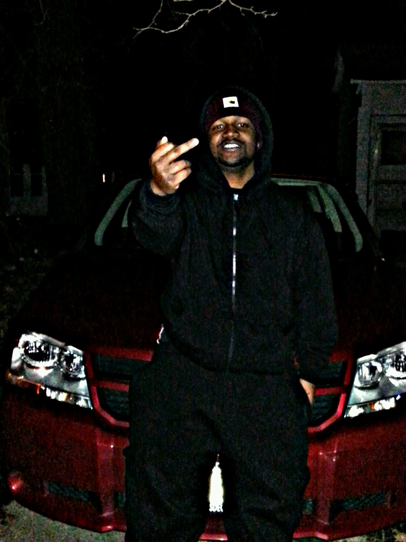SHOW ME SUMN GiRL…..