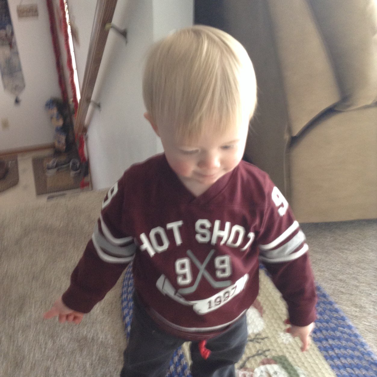 dschoh1's profile picture. 