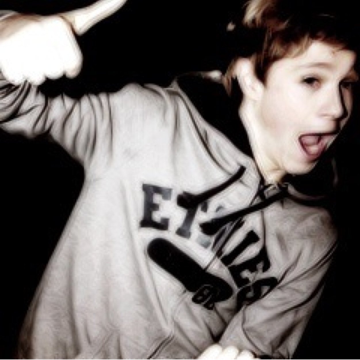 tiddlywinkniall's profile picture. you just got a rad follow from @wastednjh so be cool and follow her you wont regret it. DONT FOLLOW THIS ACCOUNT PLS