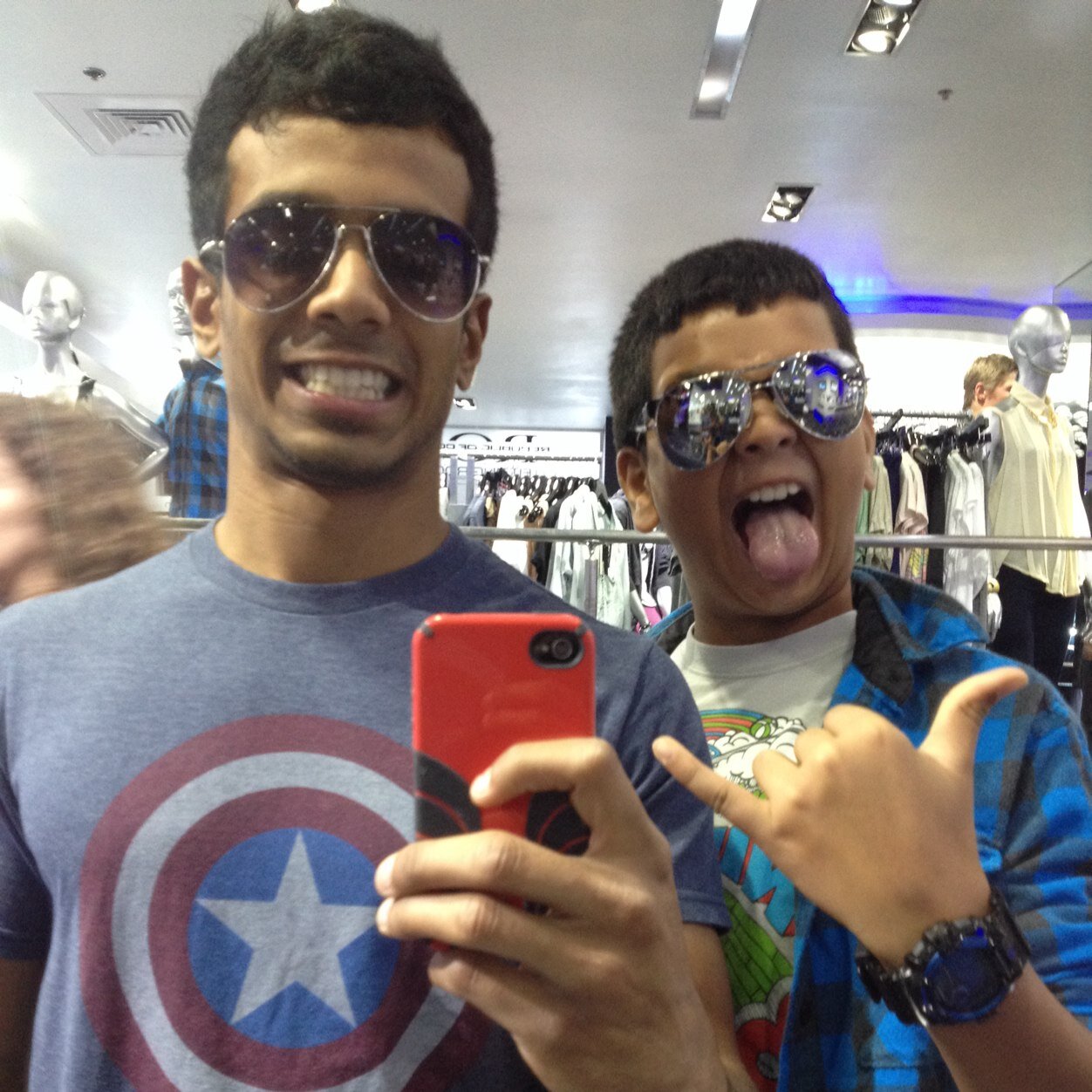 ShareefWala's profile picture. E3, dont talk just do.