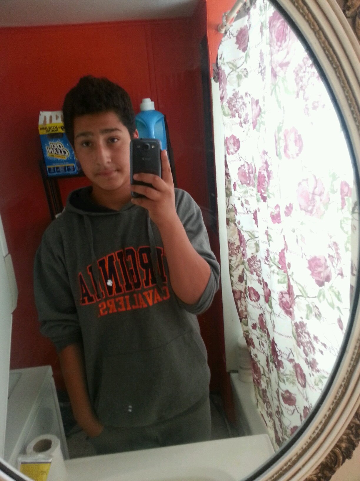 KevinSantacruz8's profile picture. 