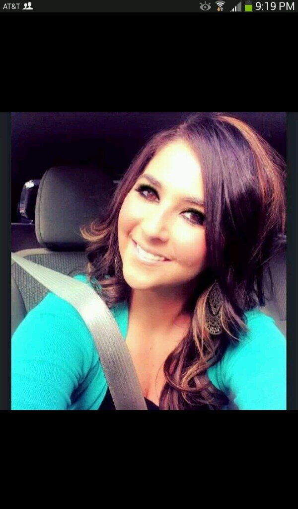 Follow me in instagram (: @ashleyycarltonn