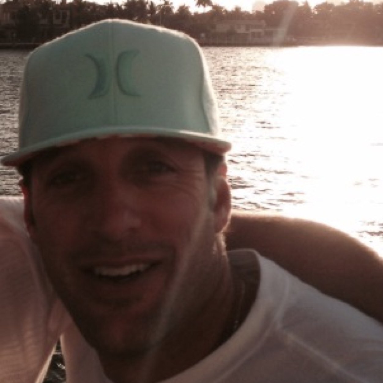 t_sol11's profile picture. Nebraska born n raised/ Baseball-hasbeen/ golf/ fishing/dogs/labradoodle lover/dog rescuer/never sleeps in/enjoy mornings more then late nights/ yankee fan!