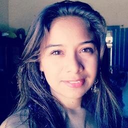 Hija de mi Dios! Amo escuchar música!. Estudiante de Psicología Disfruto de la vida a cada instante :)