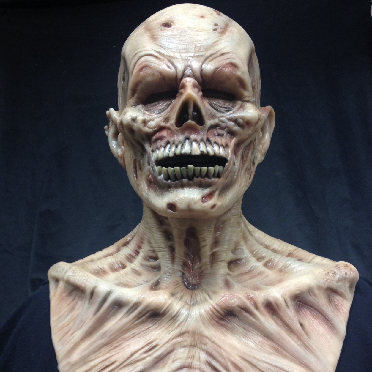 #wfx#wrightsfx##zombie#walkingdead#majeup#silicone#mask#siliconemask#brian#spfx#freddykrueger#nemesis#redidentevil#apocolypse