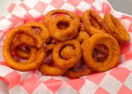 heres some free onion rings love @urmomstagram