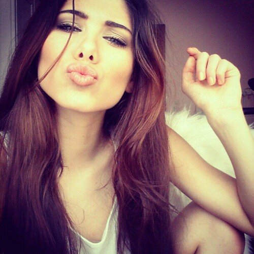 LyssaPeer's profile picture. Reminder to self : Overthinking is not going to make anything better.