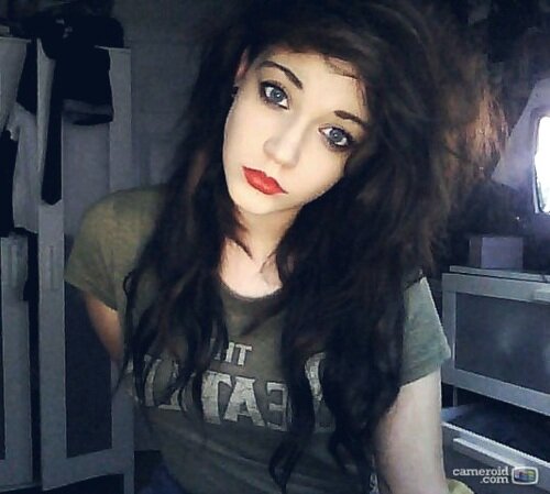 BekkiClerkin's profile picture. I'm not a second option. You either choose me or you damn lose me.