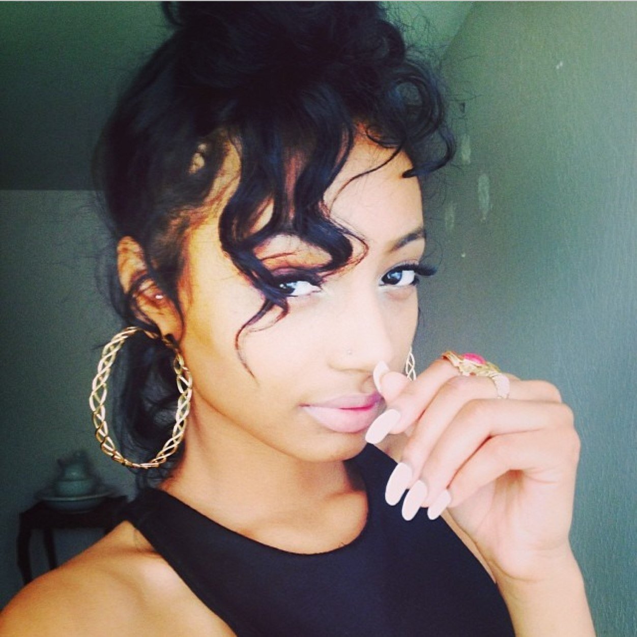 I don't need anyone to boost my ego , im boosting it myself .