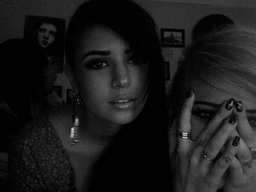 EnrichettaCapst's profile picture. Be the girl you want your daughter to be. Be the girl you want your son to date. Be classy, anything but trashy.