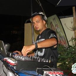 Tech House / Techno DJ & Host of Beatelectro