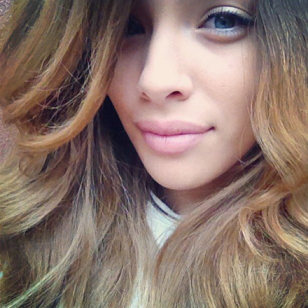 DamitaHarrop's profile picture. Every girl is beautiful, just takes the right guy to see it.