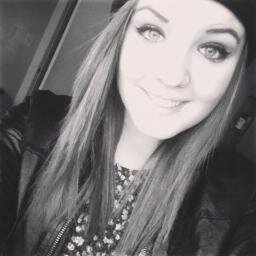 ♡ Obsessed with music, tumblr, vines, and Chase Goehring. ♡
