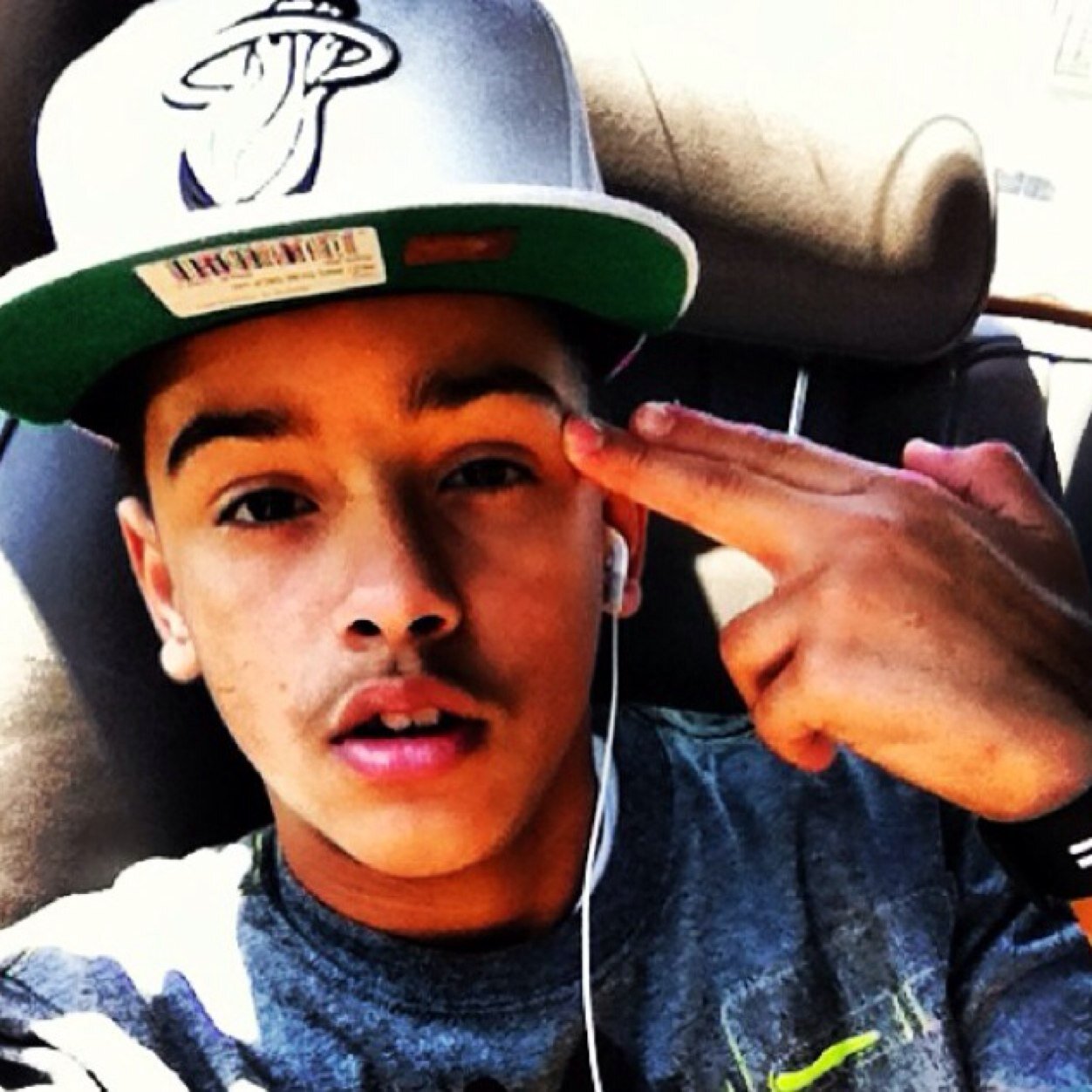 - 14 Yrs Old - Jet Life ✈️ - Youngin Tryna Get Money - Ca$h Vi$on ™ - Kik : SquadITrust99