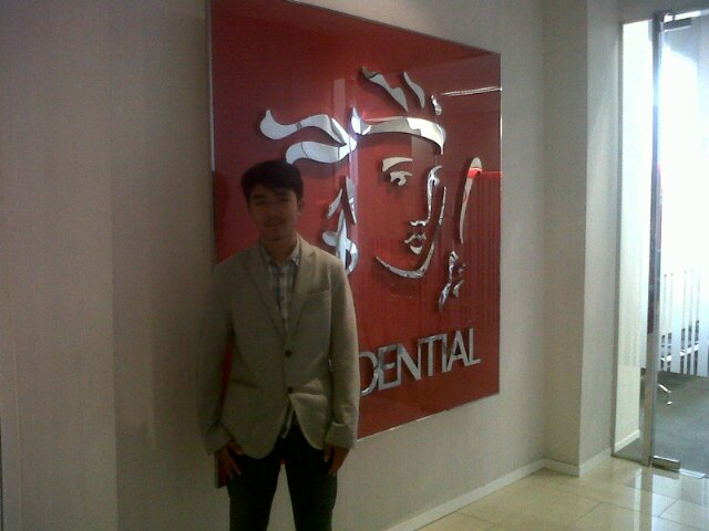 Proteksi dan bahagiakan masa depan keluarga yang Anda Cintai bersama PRUDENTIAL CP : 085774760790 29E0A378 kode Agen 000214863, Agent Rivo Rimawan