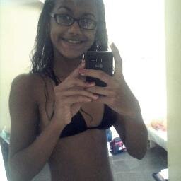 Sou uma DUDUZETE em busca dos meus sonhos  
@Duduzinhomc te amoooooo demais meu GUDE S2 ♥ VanessaMedeiros aki :D ♥