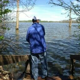 Born and rasied in the country and forced to the city! Bringing my country roots to the paved roads one day at a time.