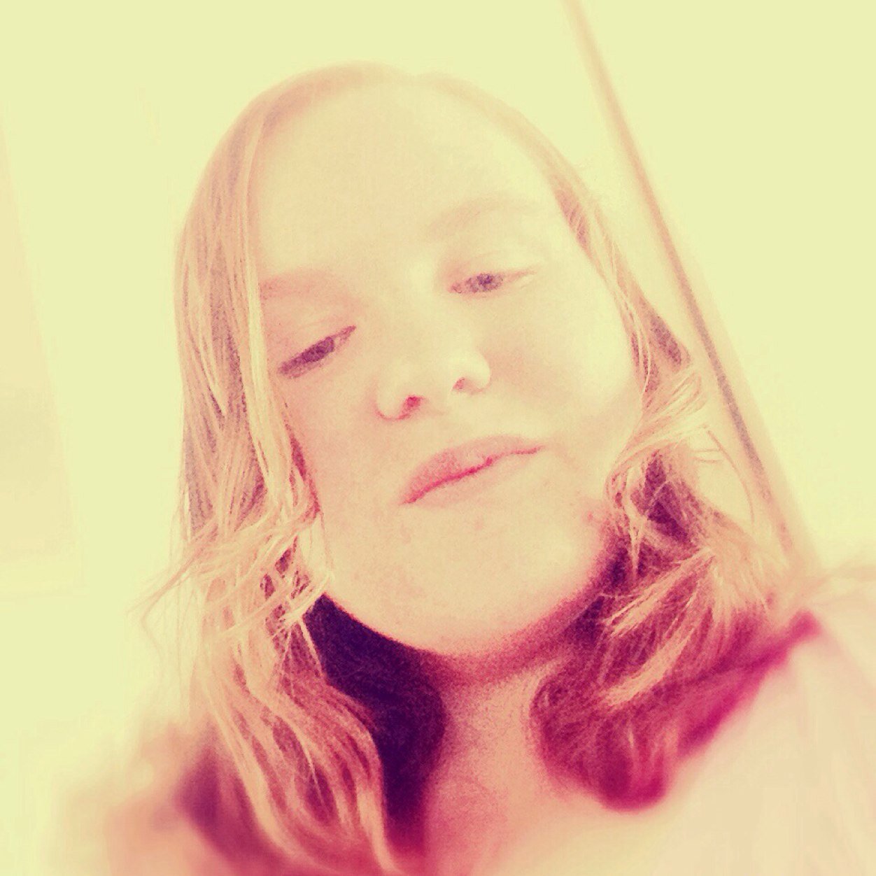 hey guy rosemary here just wanted to let all of you guys know i am running a website but it has not been published yet but once it has i will tweet