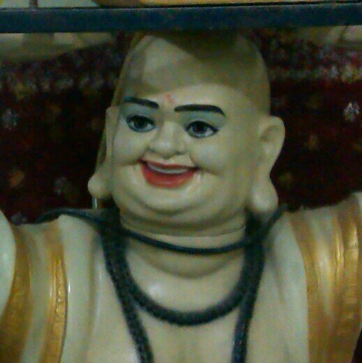 நான் ஒரு சிற்பி! எப்படி செதுக்கறேன்னு பாருங்க ;-)