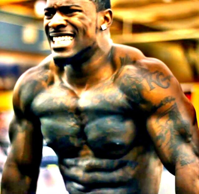 A Super Hero In The Flesh, Even At My Worst I'm The Best! Pro Football Player RB/KR. #CFL #DreamChasersNeverSleep

Instagram: K1ngCrawford
