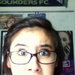 -crying about tiny apple pies-