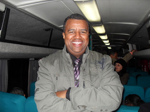 Estudante de Direito, apaixonado pela Bíblia, marido Fiel, pai de três filhos lindos e servo de Deus.