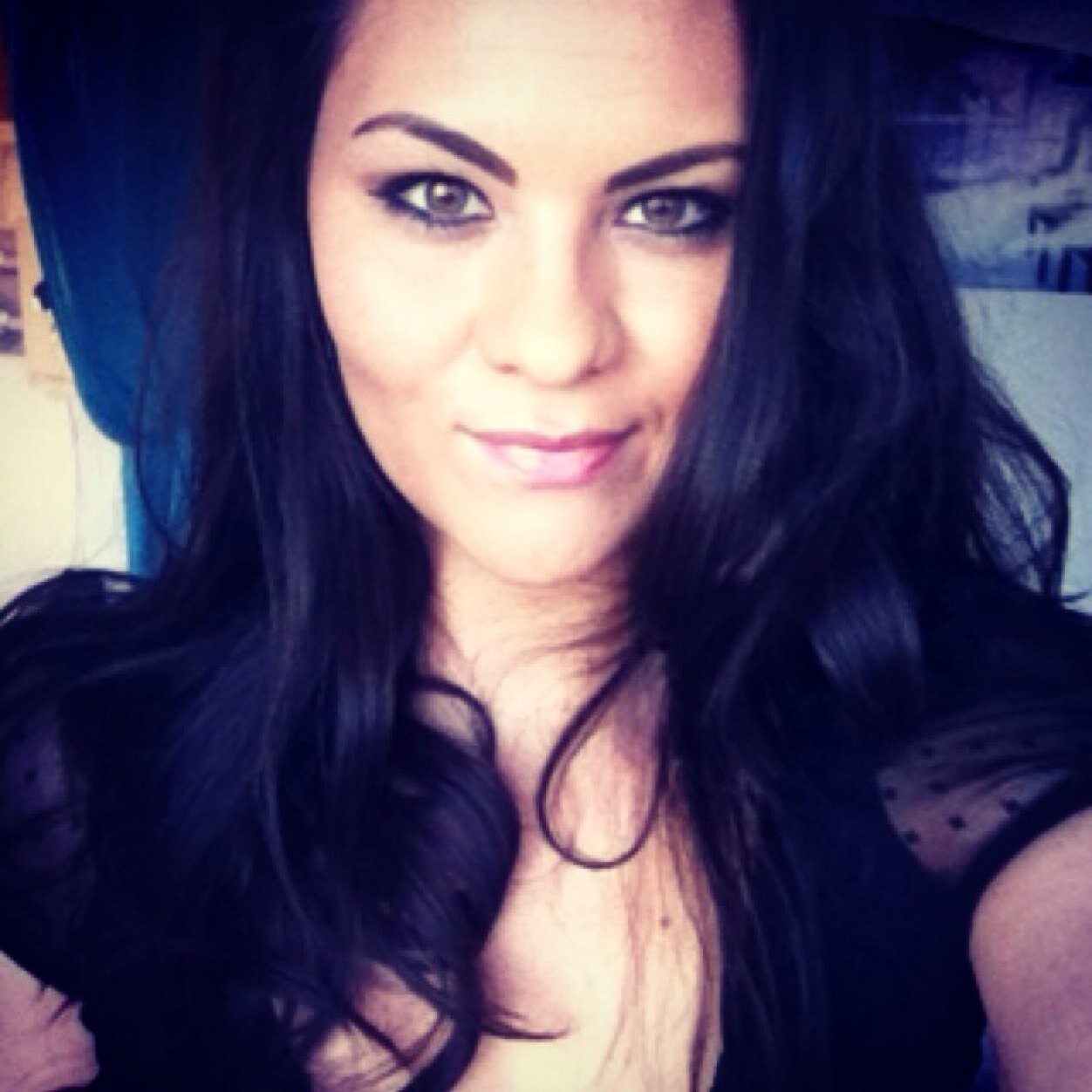 _riariley's profile picture. 