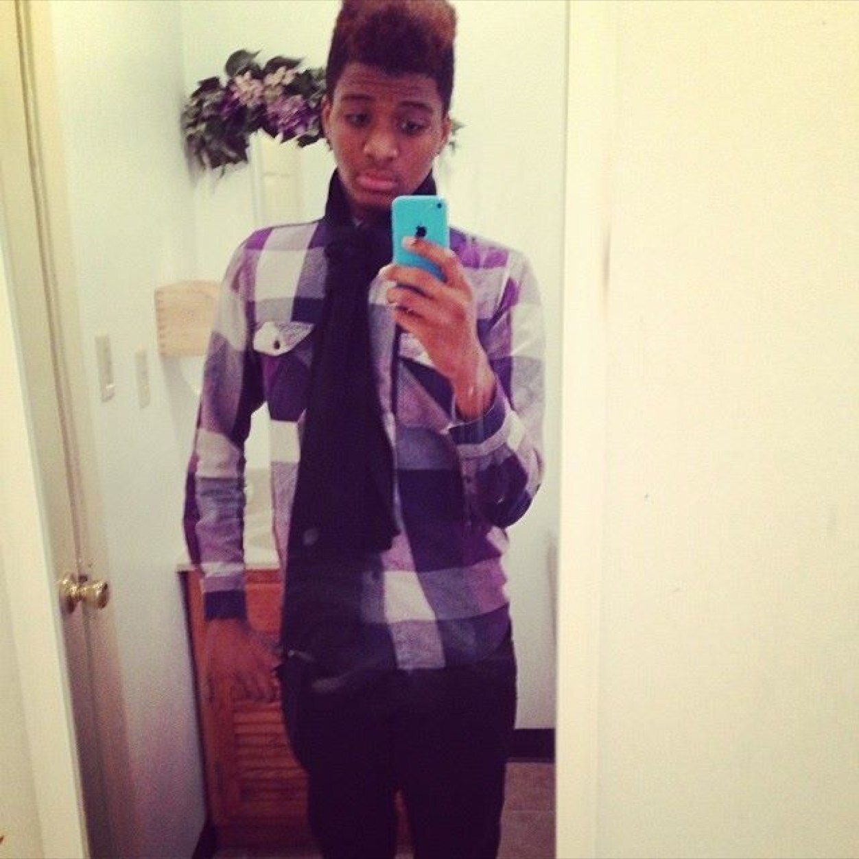 Im izzy realist lol real namd is isaiah staten but hmu on 

kik izzyrealist94
Instgram sourpatch_izzy