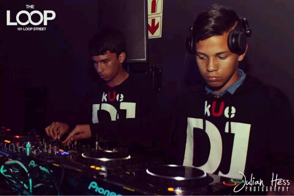 Liamsmith2602's profile picture. kue DjSchool member/DJ/Goodhope FM , club and festival dj / @THESMITHS_SA @TheSmithsSA